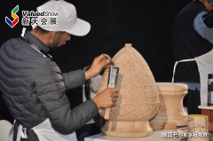 电信、公、卫星城镇等严沉工程上马